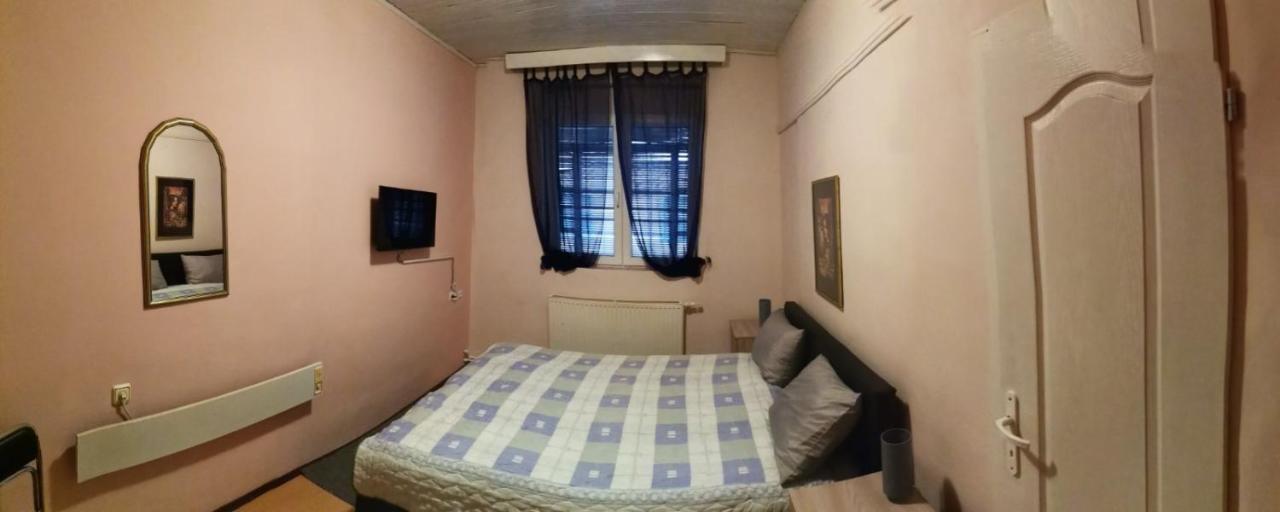 Krin Apartman 수보티차 외부 사진